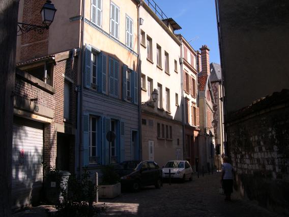  Rue Dominique